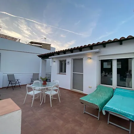 La Casa Del Abuelo Apartment Malaga